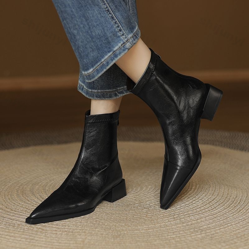 Women'S Fashion Korea - Stivaletti corti a punta da donna