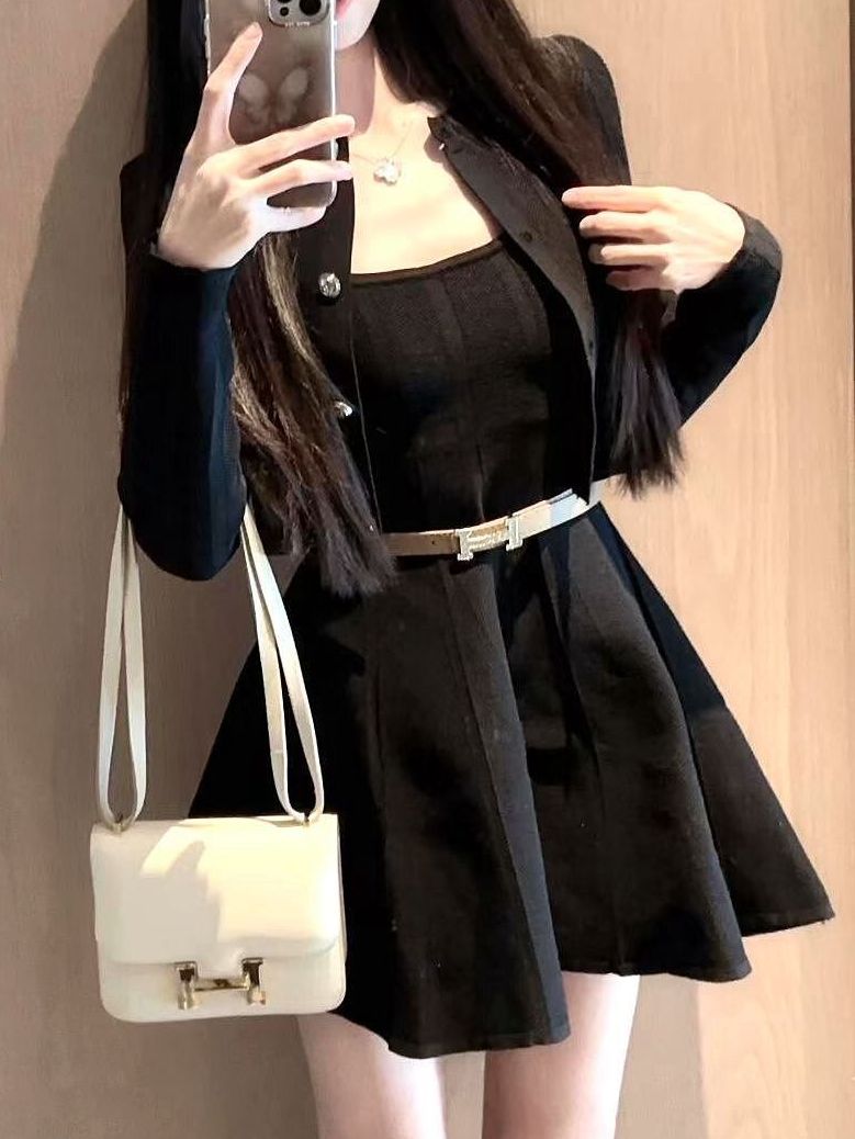 Belted Shirt Dress - Abito in maglia autunno/inverno con gonna